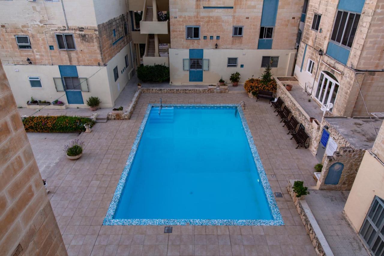 セント・ポールズ・ベイDolmen Court Flat 10, Qawraアパートメント エクステリア 写真